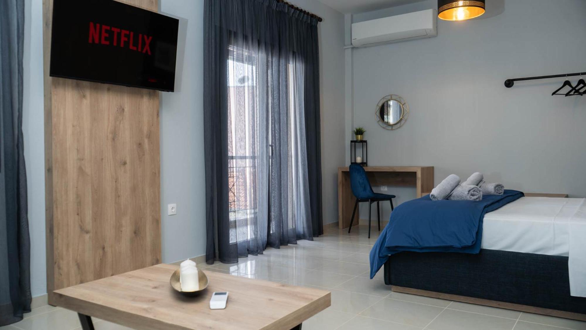 Oriente Suite Apartment Калампака Екстериор снимка
